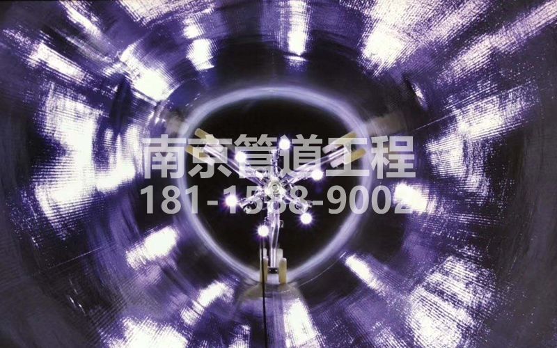 225劝业路管道修复