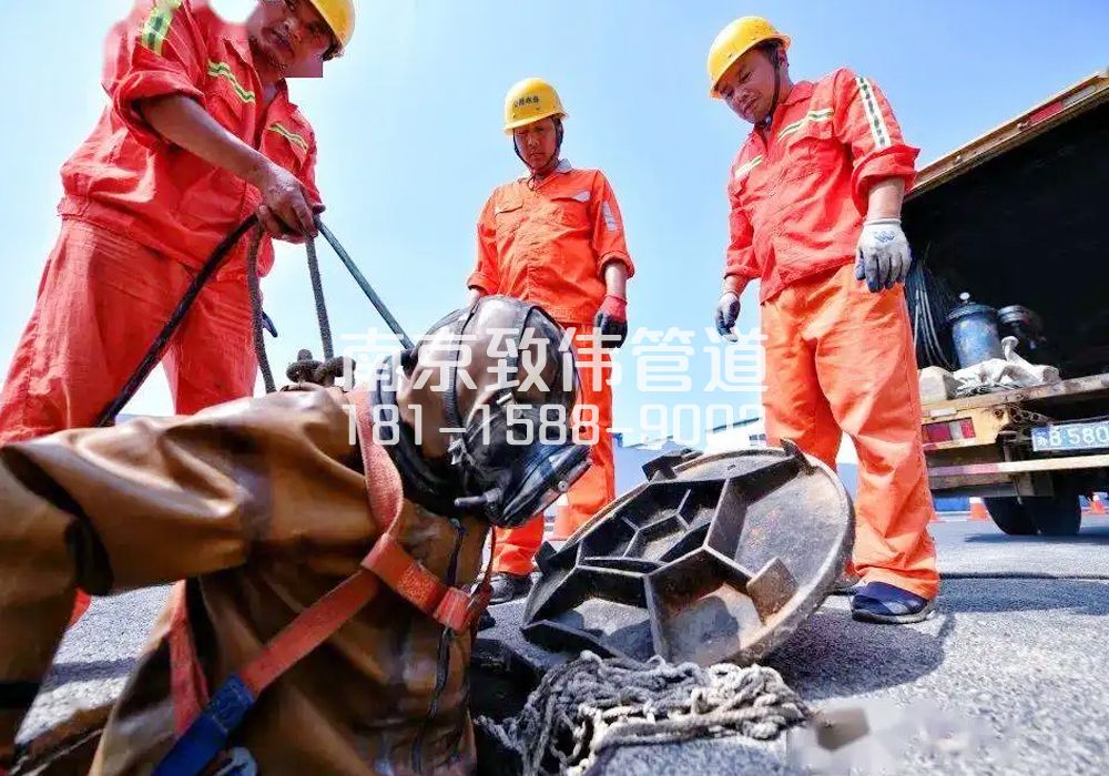 377劝业路有限空间作业